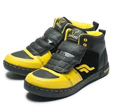 Sombrio Shazam Mid Top Shoes Reviews Comparisons Specs Mountain Bike Flat Pedal Shoes Vital Mtb sombrio shazam mid top shoes reviews