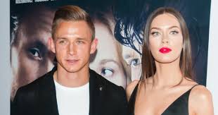 Jun 14, 2021 · wszystko o sporcie w sportbuzz meczyki.pl. What Jakub Rzezniczak Left His Wife Already Seen With A Famous Singer