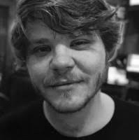 100+ perfiles de «Fiallos»