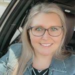 Katelyn Busby's Instagram, Twitter & Facebook