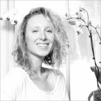 Annie DeWitt of the Shipman Agency