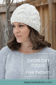 The 10 day quick knit baby blanket is a great way to make something useful out of yarn odds and ends. Snow Day Toque Free Knit Pattern Leelee Knits