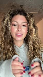 bella rush (@bellarush)’s videos with original sound