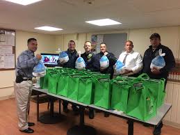 updated on august 31, 2020 42 items for your thanksgiving dinner shopping list? Maplewood Fire Police Join With Stop Shop To Provide 17 Thanksgiving Dinners The Village Green