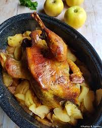 Pintade Aux Pommes En Cocotte Recette Pintade Aux Pommes Pintade Recette Recettes De Cuisine