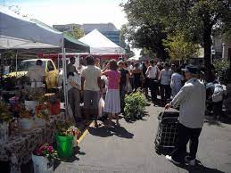 I was pleasantly surprised how clean the farmers market was and how well they were policing mask wearing. Dupont Circle Farmers Market Washington Dc Happy Sunday Morning