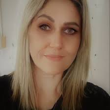 Claudia Beck (claudiabeckrh)