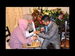 عادل عقله اغاني العراس Rare Iraqi Wedding Song By Adel Ogla Youtube Couple Photos Photo Scenes