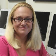 Amber Hutton's Instagram, Twitter & Facebook