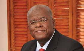 IMPROVING THE QUALITY OF SOUTH AFRICAN EDUCATION