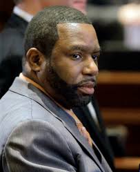 Meeks considers resigning from Illinois Senate