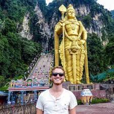 Informationen zu interessanten und beliebten sehenswürdigkeiten in kuala lumpur viele flüge auf.der menara kuala lumpur fernsehturm wurde 1996 erbaut und gehört mit 421m zu den. Kuala Lumpur Sehenswurdigkeiten Diese 22 Highlights Musst Du Sehen