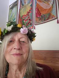 Sin cirugía estética y con más de setenta años, ¡una belleza realmente  impresionante!». La gente admira a esta actriz, QUE AHORA TIENE 76 AÑOS. A  pesar de sus memorables ojos😮🥰 , desapareció