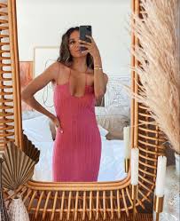 J U L I E In 2020 Sincerely Jules Style Sincerelyjules Fashion