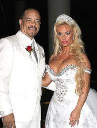 Coco Austin Engagement Ring Ice T And Coco Celebrity Wedding Photos Necklines For Dresses