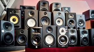 Despite the fact that many home studios now do the majority of their mixing on open back headphones… traditionally, mixing has always been done on speakers… or as they are commonly known in pro audio: 7 Placement Tips To Get The Best Out Of Your Studio Monitors T Blog