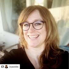 Så här otroligt snygg blev Lisa i sina glasögon från Dick Moby!👌👌👌  #varbergsoptik #dickmoby #kungsgatan18 #firstinfashion