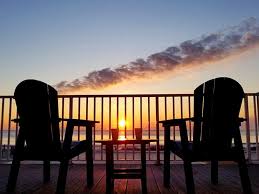 What time is dawn, sunrise, dusk, sundown today and tomorrow. Rooms And Suites Carousel Oceanfront Resort Ocean City Md