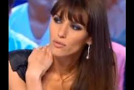Doria tillier au festival e. Genial Les Debuts De La Miss Meteo Doria Tillier Au Grand Journal A Voir