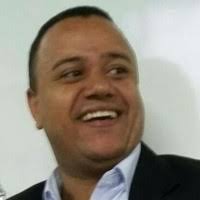 300+ perfis com “Elson”