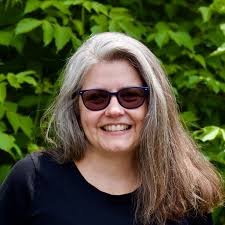 Meet our yoga trainers at Orgainc Yoga & Wellbeing