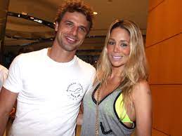 2016) danielle winitskowski de azevedo 1 (rio de janeiro, 5 de dezembro de 1973), mais conhecida como danielle winits, é uma atriz brasileira. Foto De Filho De Danielle Winits E Cassio Reis Chama A Atencao Dos Fas Na Internet Tv Foco