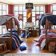 Welcome to r/harrypotter, the place where fans from around the world can meet. Harry Potter Hogwarts Pendant Harry Hogwarts Oxford Pendant Potter Traumzimmer Zimmer Deko Ideen Zimmer Diy