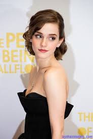 Emma Watson S Short Curls Best Half Tie Formal Hairstyles For Short Hair Prom Hairstyles For Short Hair Short Hair Styles
