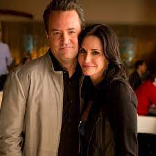 Matthew perry grew up in ottawa and los angeles. The One Where Courteney Cox And Matthew Perry Find Out They Re Cousins E Online Deutschland