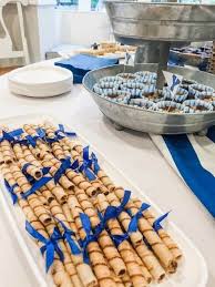 Enjoy fun games, finger food, graduation cakes with friends and share unforgettable moments. Clever 15 College Graduation Party Ideas Hairs Out Of Place
