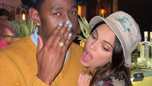 Our dedicated, award winning sales team is the best in the industry. A Listers Rally For Kendall Jenner With Boozy Tequila Party Amid Cultural Appropriation Claims Perthnow Guyra Online News