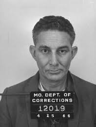 Is it just me, or does Duane Weber look NOTHING like D.B. Cooper? :  r/dbcooper