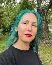 Jenn Cook's Instagram, Twitter & Facebook