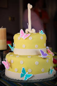 First Birthday Yellow Cake With Butterflies Butterfly Cakes Cake Yellow Cake
