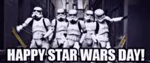 Joyeux anniversaire pictures to create joyeux anniversaire ecards, custom profiles, blogs, wall posts, and joyeux anniversaire scrapbooks, page suivez ces étapes pour préparer. Top 30 Happy Star Wars Gifs Find The Best Gif On Gfycat