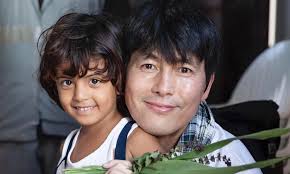 When she was in grade 5 at primary school, she and her family moved to sydney, australia, where she used the westernized name, cherry byun. Life Without A Wife And Children At The Age Of 46 By Actor Jung Woo Sung