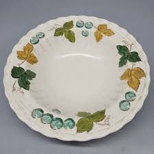 Metlox Vernon Ware Rimmed Vegetable Bowl 9" Poppytrail Vineyard California 