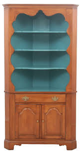 Carved Corner Cabinet Made Of Solid Rock Maple By Hartford House For Thomasville The Top Cabin Thomasville Cabinets Thomasville Furniture Repainting Furniture