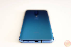 Huawei P smart Pro 2019 vs. OnePlus 7 ...