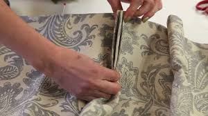Once i got it how i liked it, i hung it back up with the curtain rings. Films For Websites How To Make French Pleats For Curtains Youtube