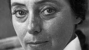 Globe fashion writer had a healthy distrust of artifice and hype