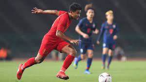 Performed by nur afiq asnawi abu bakar during final stage of english solo feseni competition. Asnawi Mangkualam Discusses The Difference Of Soccer In South Korea And Indonesia Ruetir