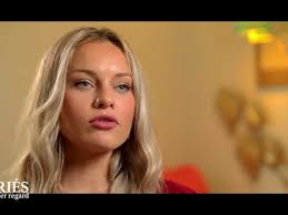 Je vais dire non" : paniquée à l'approche de se marier avec un inconnu,  Laury ("Mariés au premier regard") est prête à prendre une décision  radicale (SPOILER)