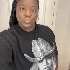 I am manifesting wealth