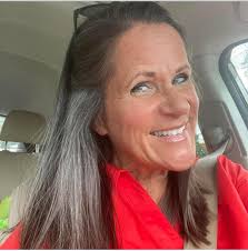 There is so much psychology in getting our hair done. My adult daughter has  been cruel to me, shredded my heart again yesterday. I needed to do  something good for myself, so