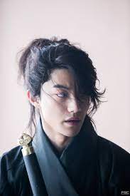 When it is cut short, asian hair tends to stick straight up. Asian Guys With Long Hair
