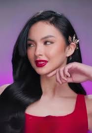 Tanisha Cameron's Instagram, Twitter & Facebook