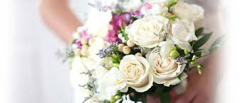 Guirlande mariage perles et pompon. Deco De Table Et Salle Pour Faire La Fete Emballage Professionnel