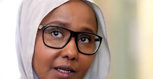 Svarar på anklagelser om klankritik: ”Osmakligt och tråkigt”