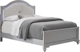 The wood bedroom set comes with a dresser, providing plenty of space for your clothes and essential belongings. Kids Evangeline Silver 3 Pc Full Lighted Upholstered Bed Rooms To Go